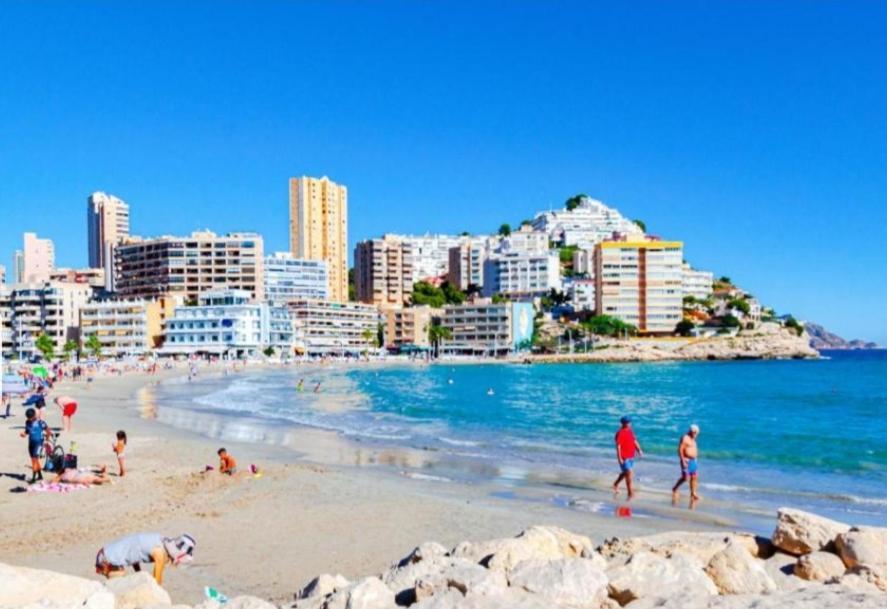 Benidorm Bali Area Apartment Luaran gambar