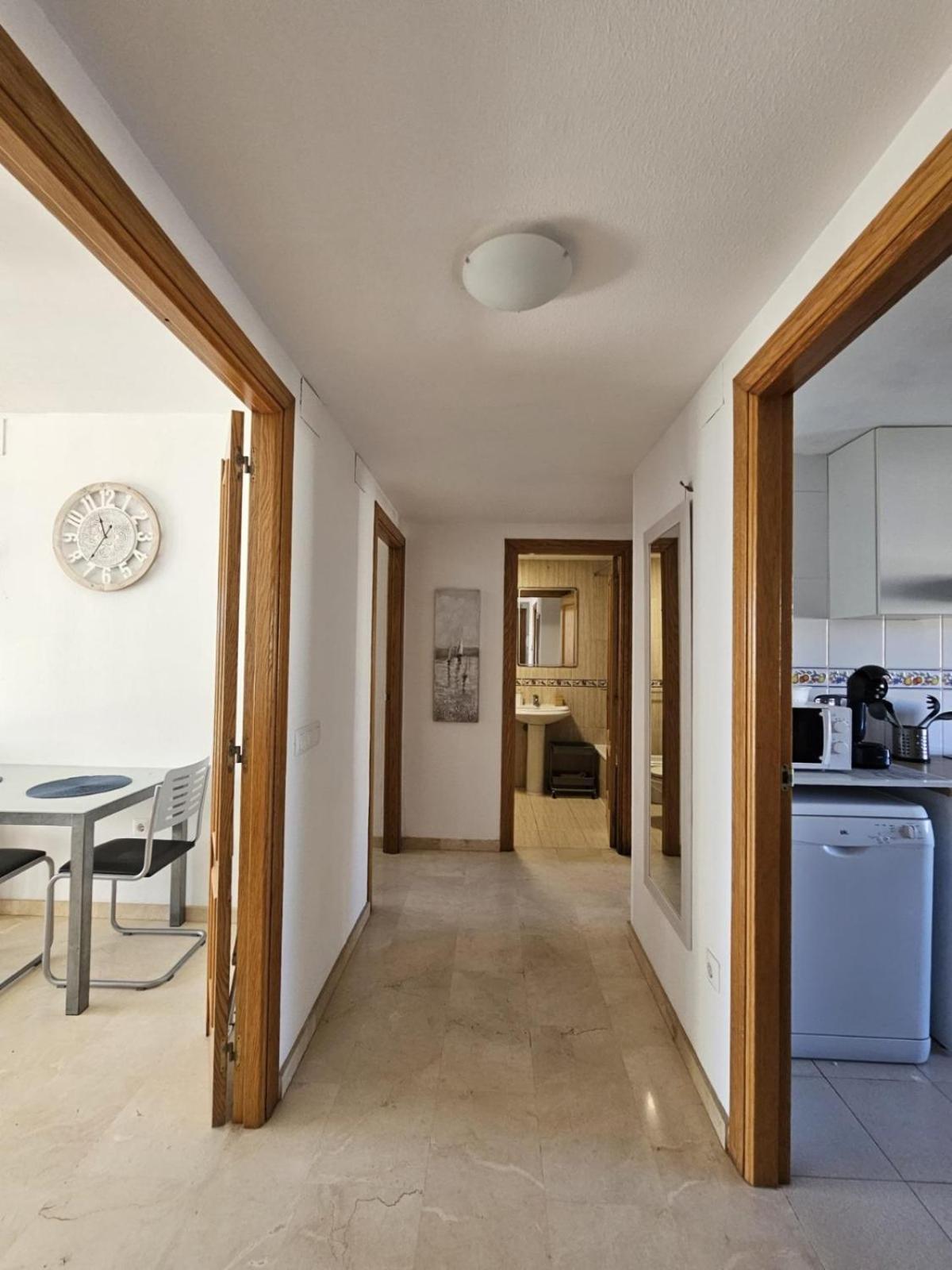 Benidorm Bali Area Apartment Luaran gambar