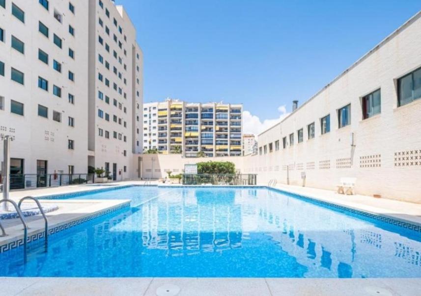 Benidorm Bali Area Apartment Luaran gambar