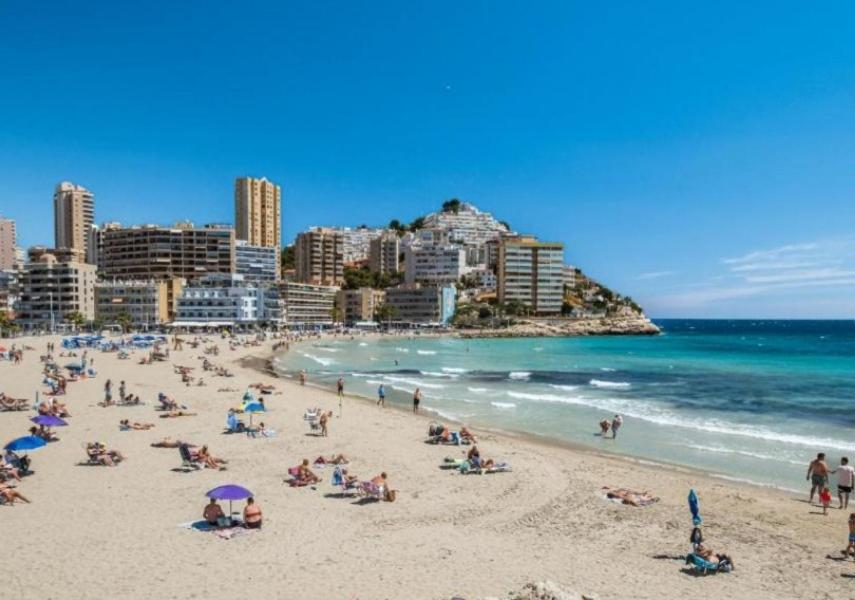 Benidorm Bali Area Apartment Luaran gambar